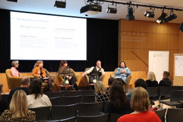 Teilnehmende der Podiumsdiskussion bei der ABC-Vernetzungstagung